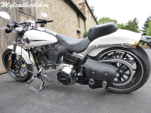 Sacoche Harley Softail SO05 Myleatherbikes (1)_compressed